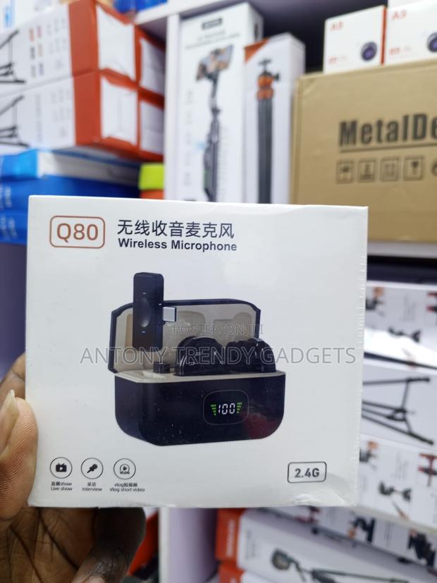 Q80 Dual Wireless Lavalier Microphone System