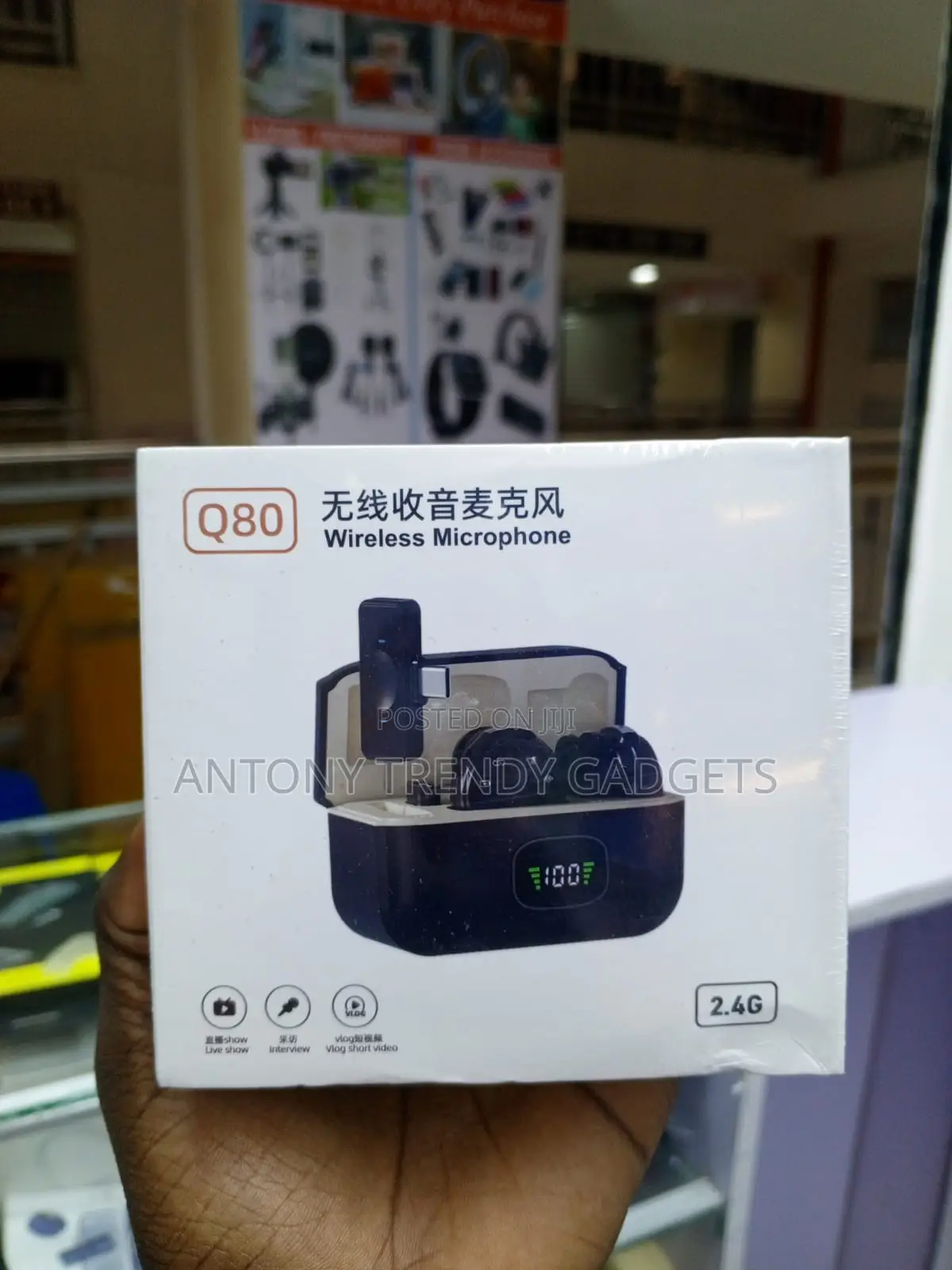 Q80 Dual Wireless Lavalier Microphone System