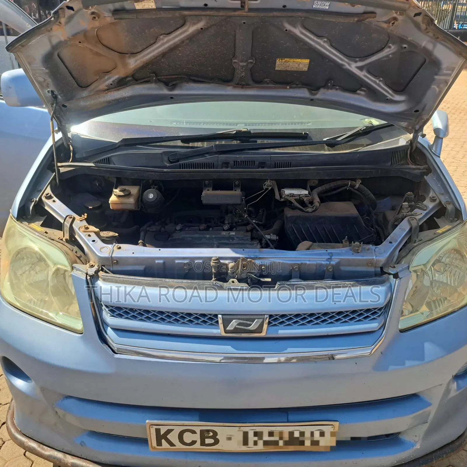 Toyota Noah 2007