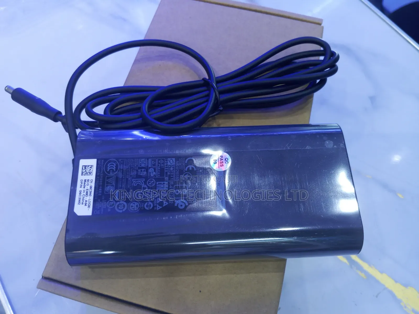 Original Dell 90w Small Pin Adapter (Oval)