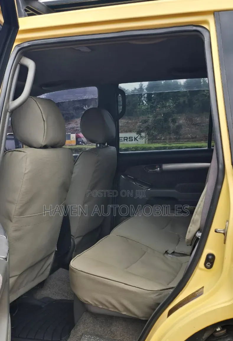 Toyota Land Cruiser Prado 2008 Yellow