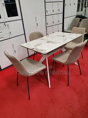 4 Fabric Seats Dining Set