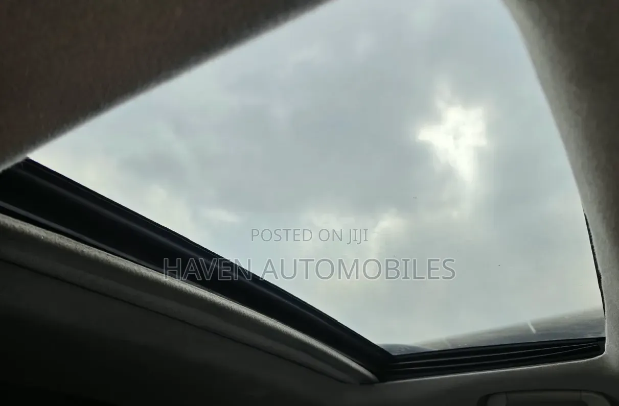 Toyota Land Cruiser Prado 2011 Silver