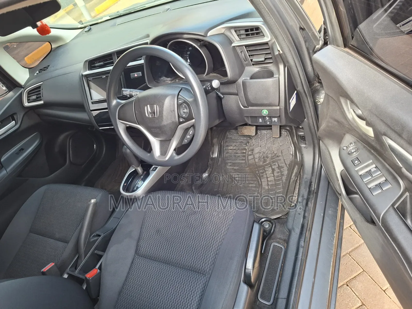 Honda Fit 2018 Gray