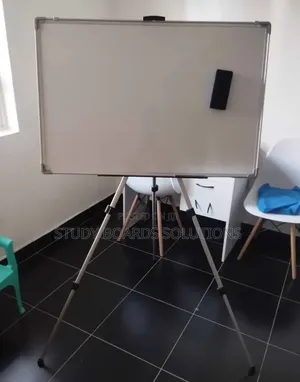 Portable 90 × 60 Cm Whiteboard – Teach, Present Plan Anywhere