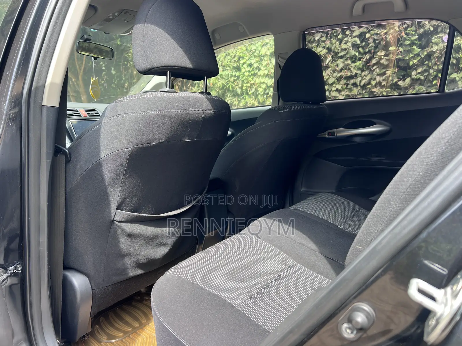 Toyota Auris 2011 Gray