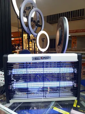 Powerful Electric Insect Killer With UV Light Safety Mesh