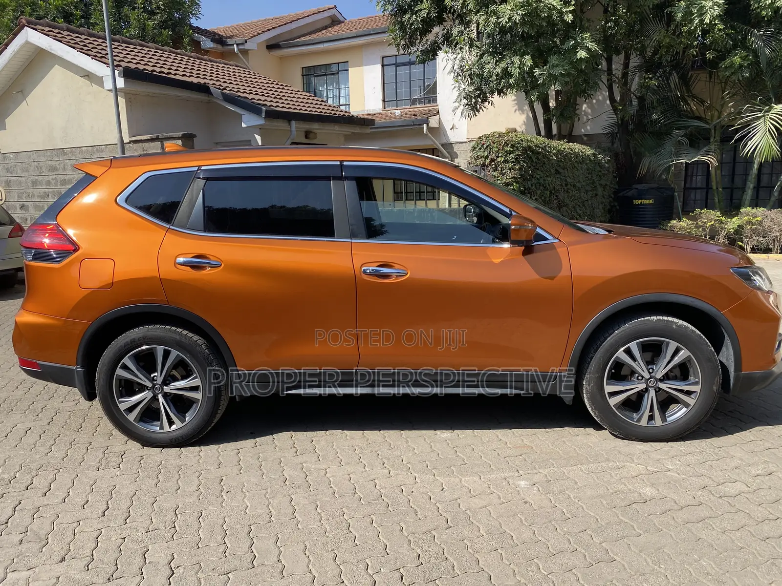 Nissan X-Trail 2.0 Petrol FWD 2019 Orange