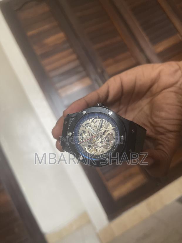 Automatic Hublot Gents Leather Watch