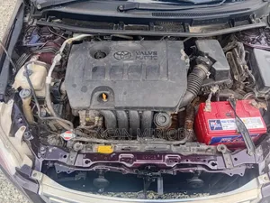 Toyota Premio 2011 Maroon