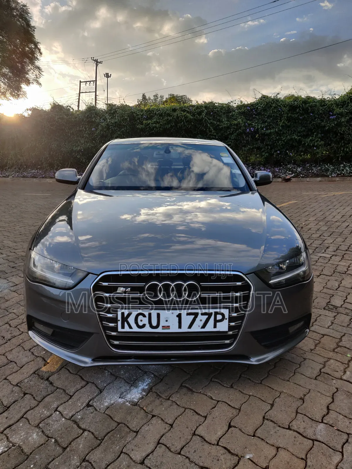 Audi A4 1.8 TSFI 2012 Gray