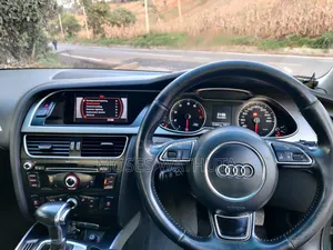 Audi A4 1.8 TSFI 2012 Gray