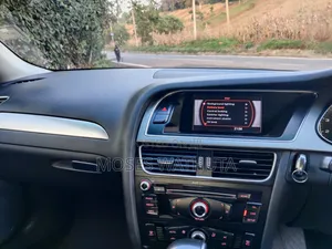 Audi A4 1.8 TSFI 2012 Gray