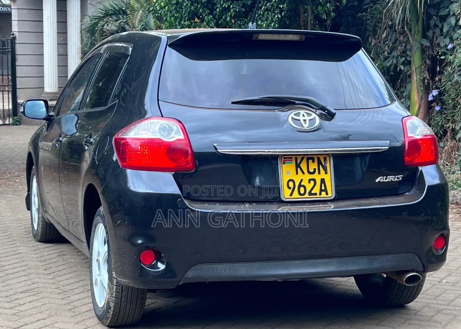 Toyota Auris 2010 Black