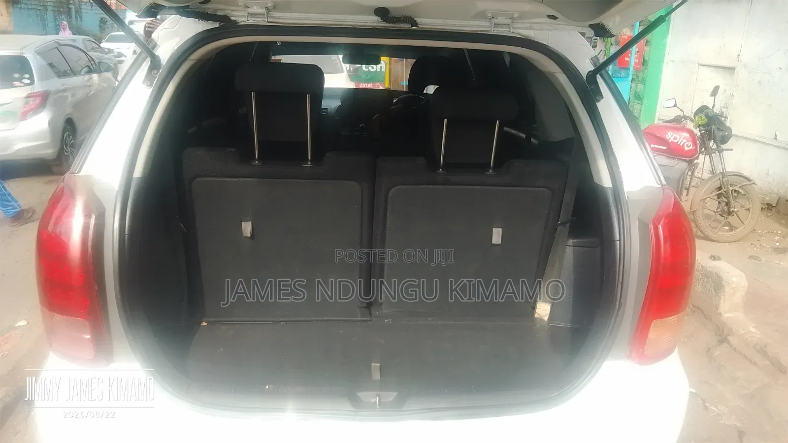 Toyota Vitz 2009 White