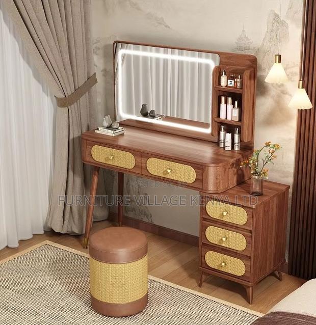 Dressing Table; Vintage Led Light Make Up Brown Modern Dressing Table - thumbnail 5