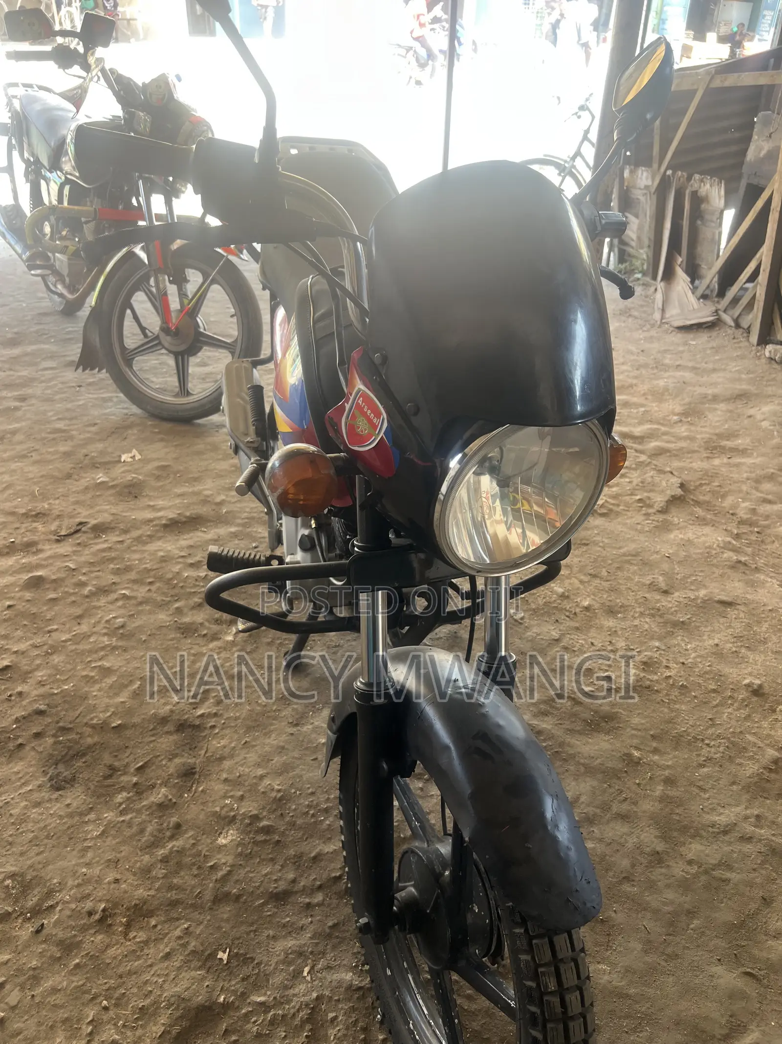 Bajaj Boxer 125 2023 Red