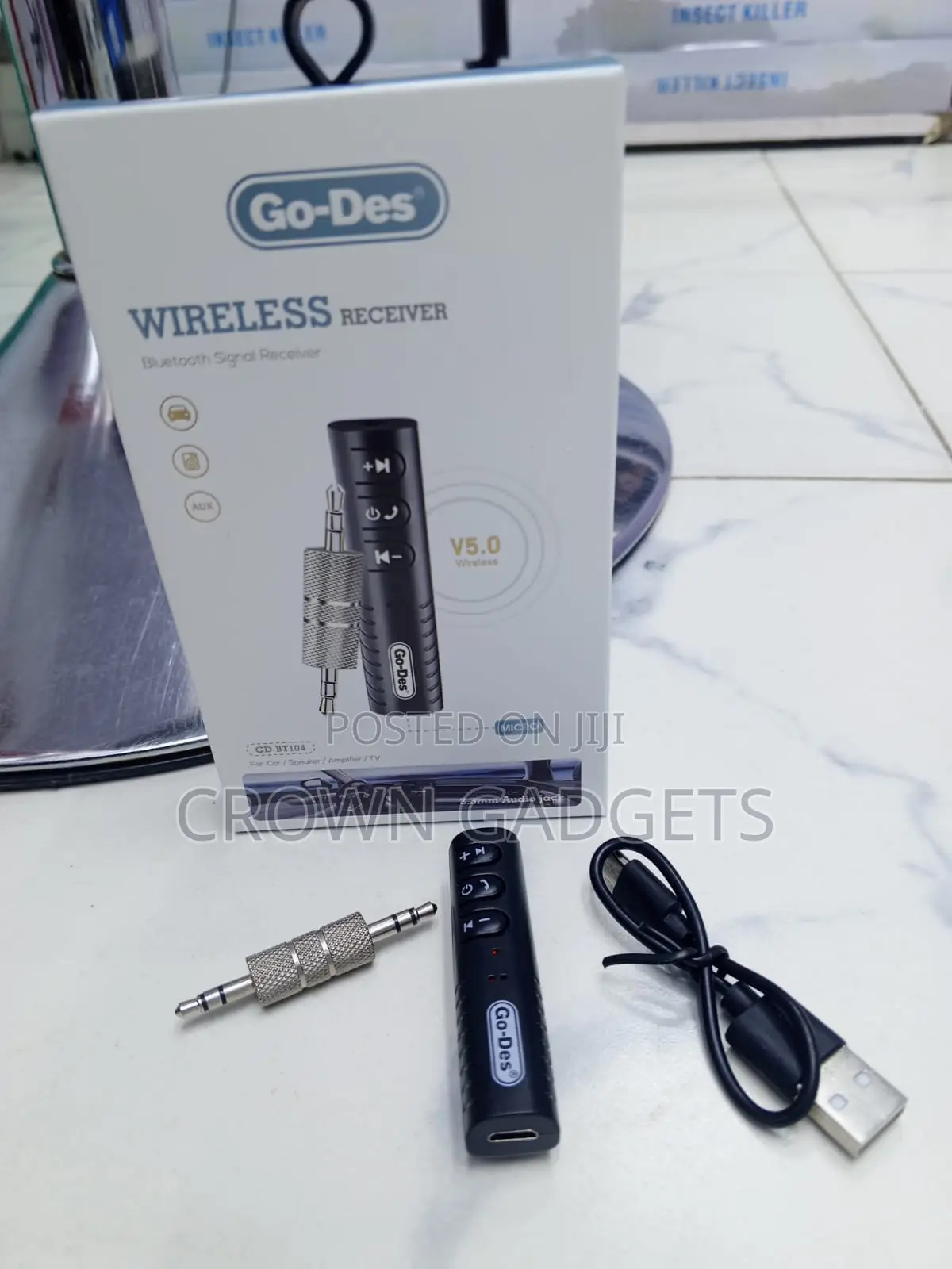 Go-Des GD-BT104 Bluetooth 5.0 AUX Audio Receiver for Car