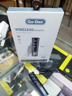 Go-Des GD-BT104 Bluetooth 5.0 AUX Audio Receiver for Car