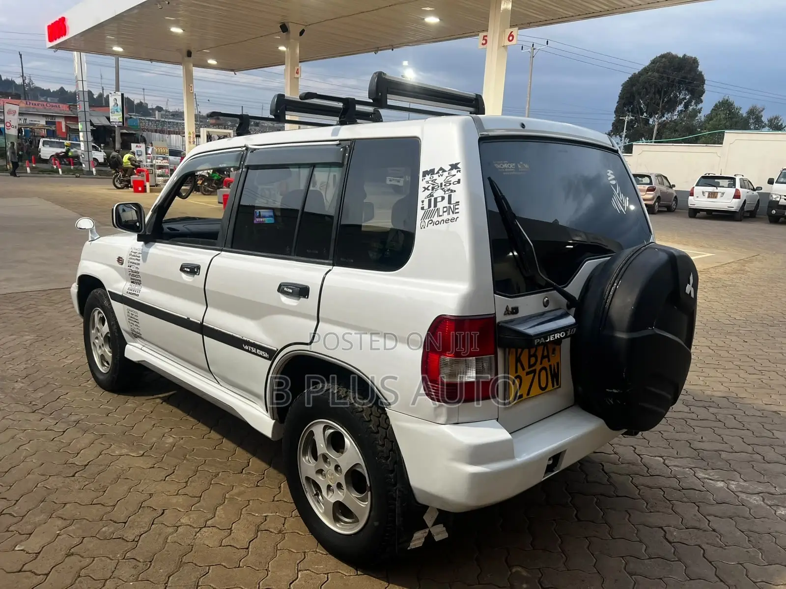 Mitsubishi Pajero 2007 White