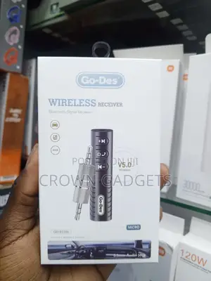 Go-Des Bluetooth AUX Receiver With Hands-Free Calling Mic
