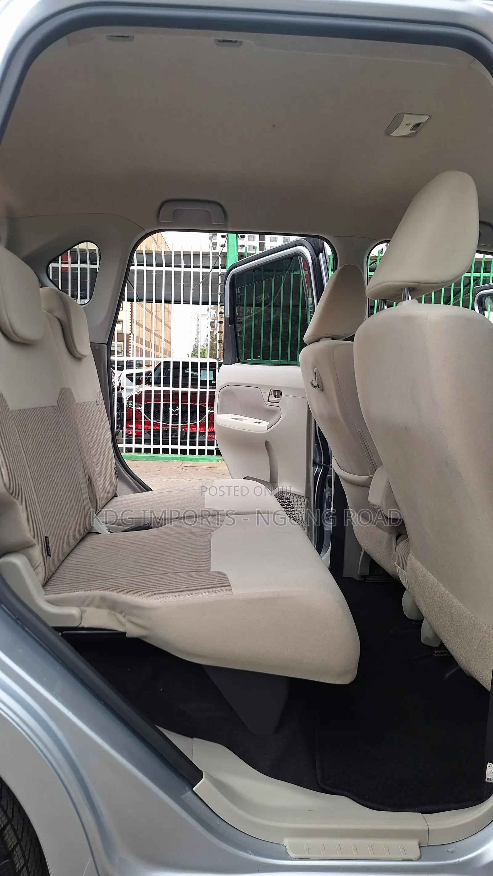 Daihatsu Move 2019 Silver