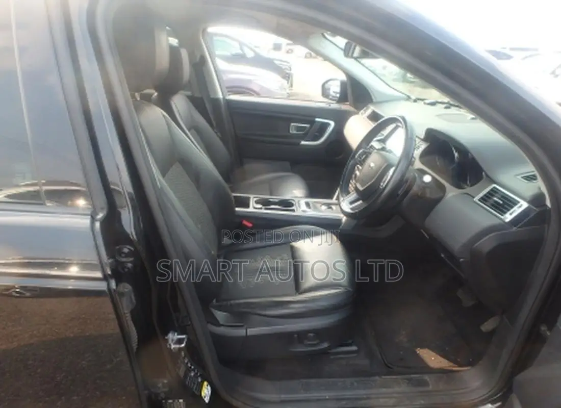 Land Rover Discovery Sport SE 2019 Black