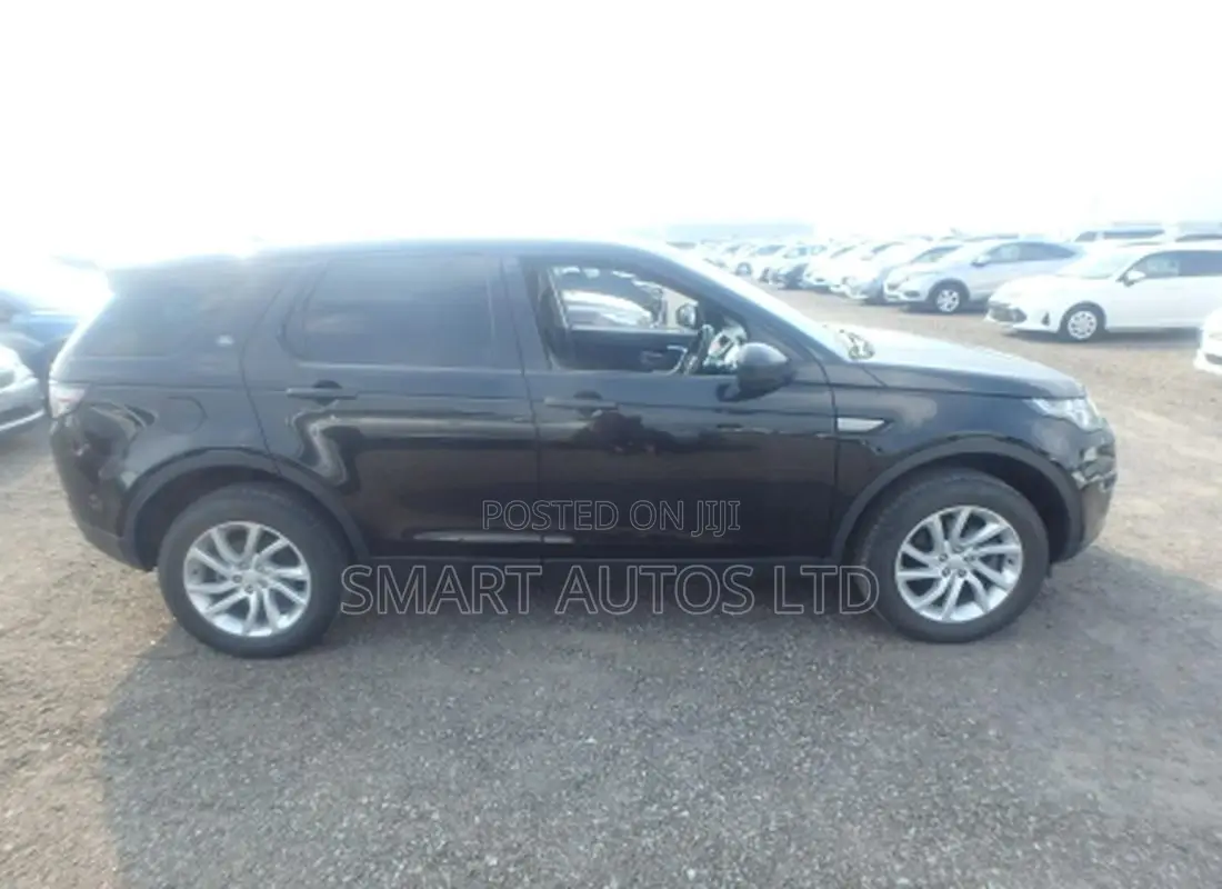 Land Rover Discovery Sport SE 2019 Black
