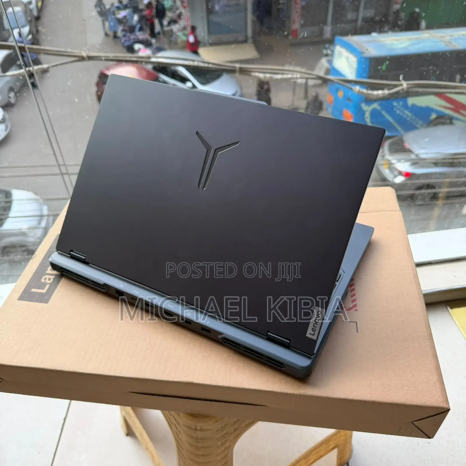 New Laptop Lenovo Legion 9 16GB AMD Ryzen 9 SSD 1T