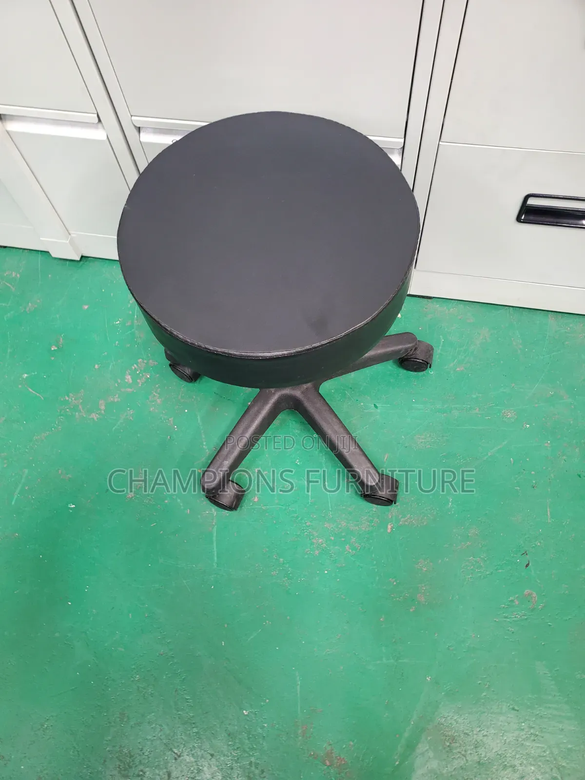 Adjustable Rolling Swivel Stool