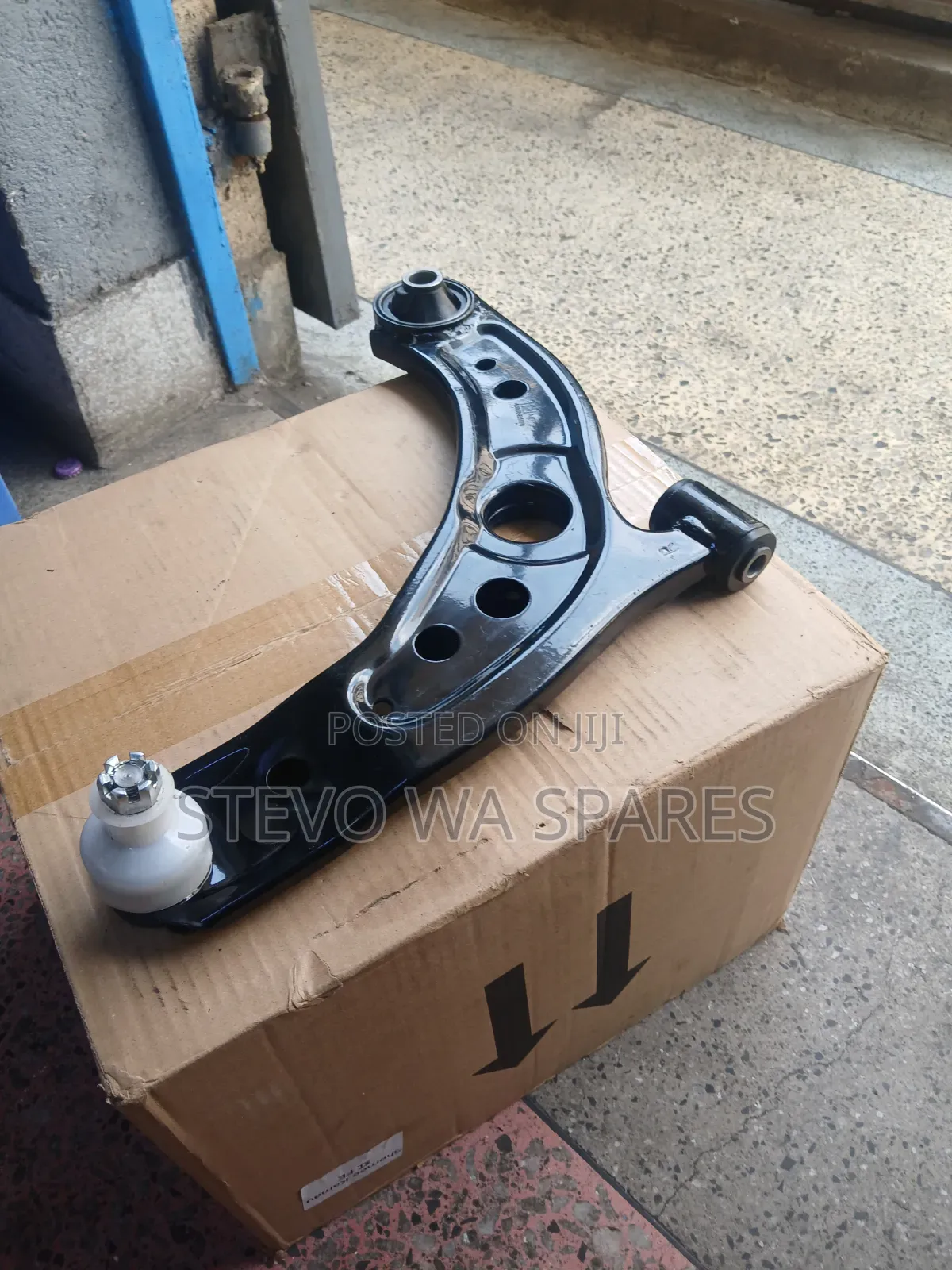 Control Arm Toyota Passo