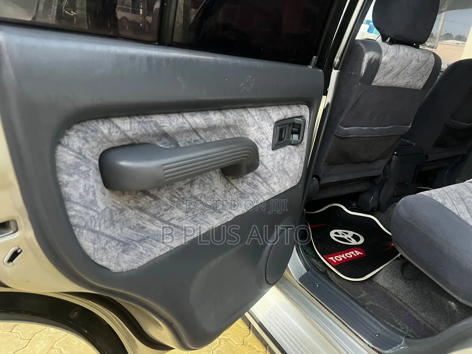 Toyota Land Cruiser Prado 2003 Silver