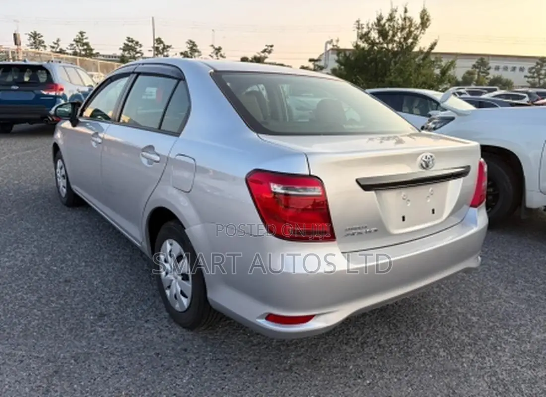 Toyota Axio 2019