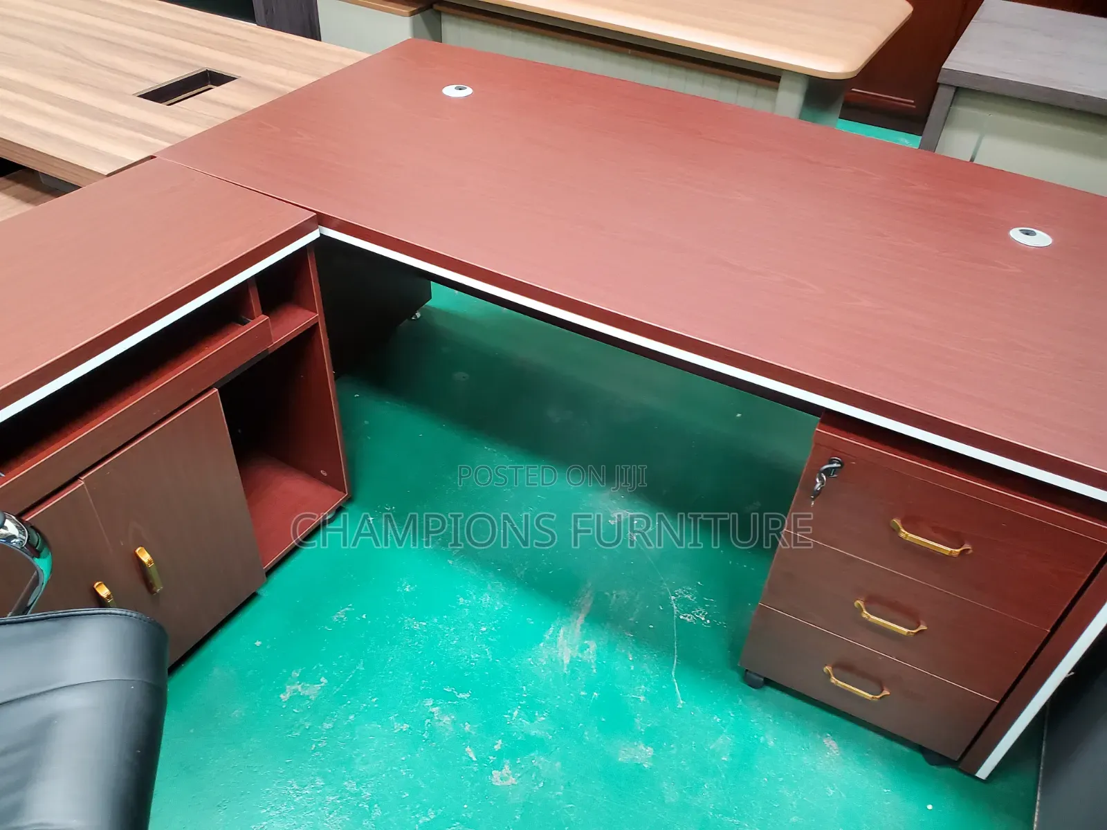 Regal Mahogany 1.6M Office Desk