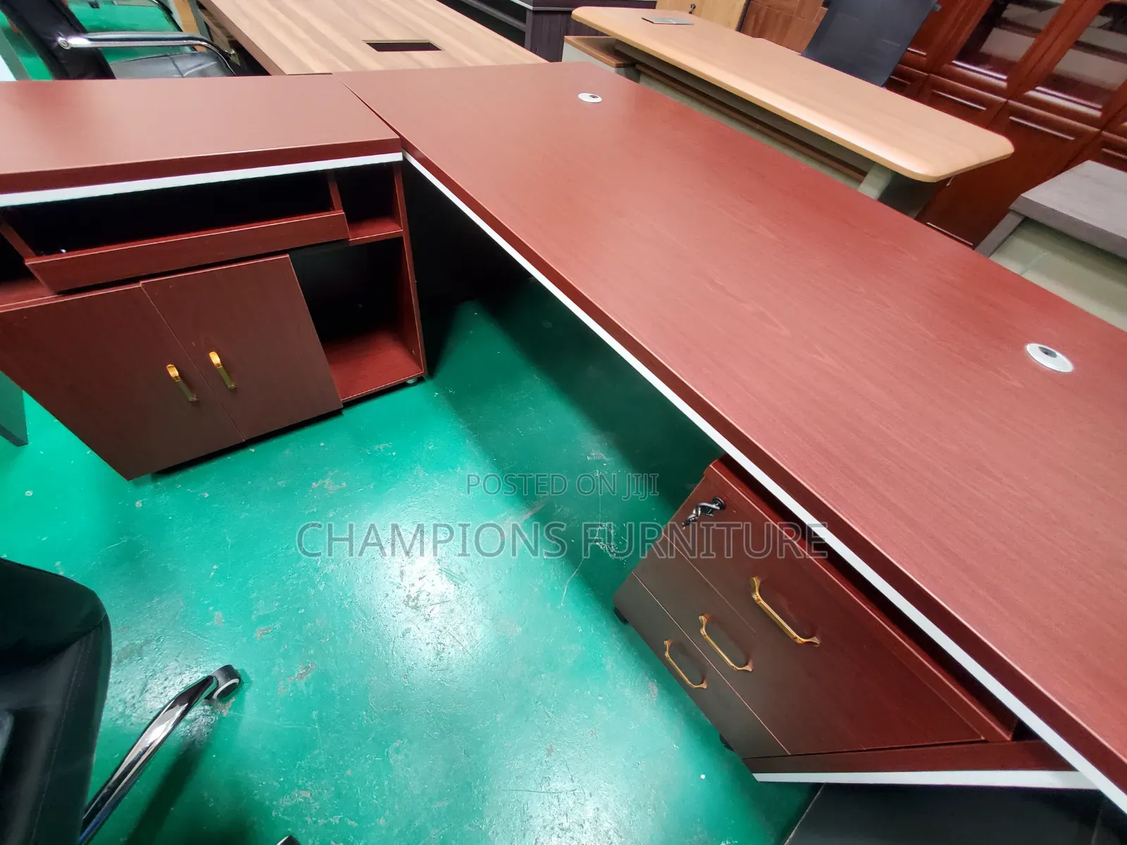 Regal Mahogany 1.6M Office Desk