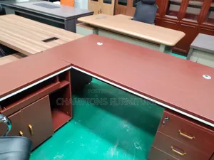 Regal Mahogany 1.6M Office Desk