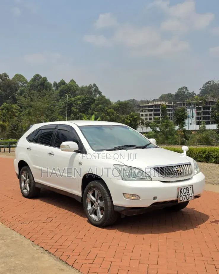 Toyota Harrier 2008 White