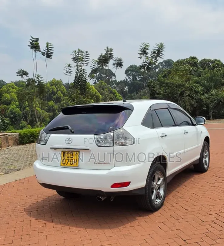 Toyota Harrier 2008 White