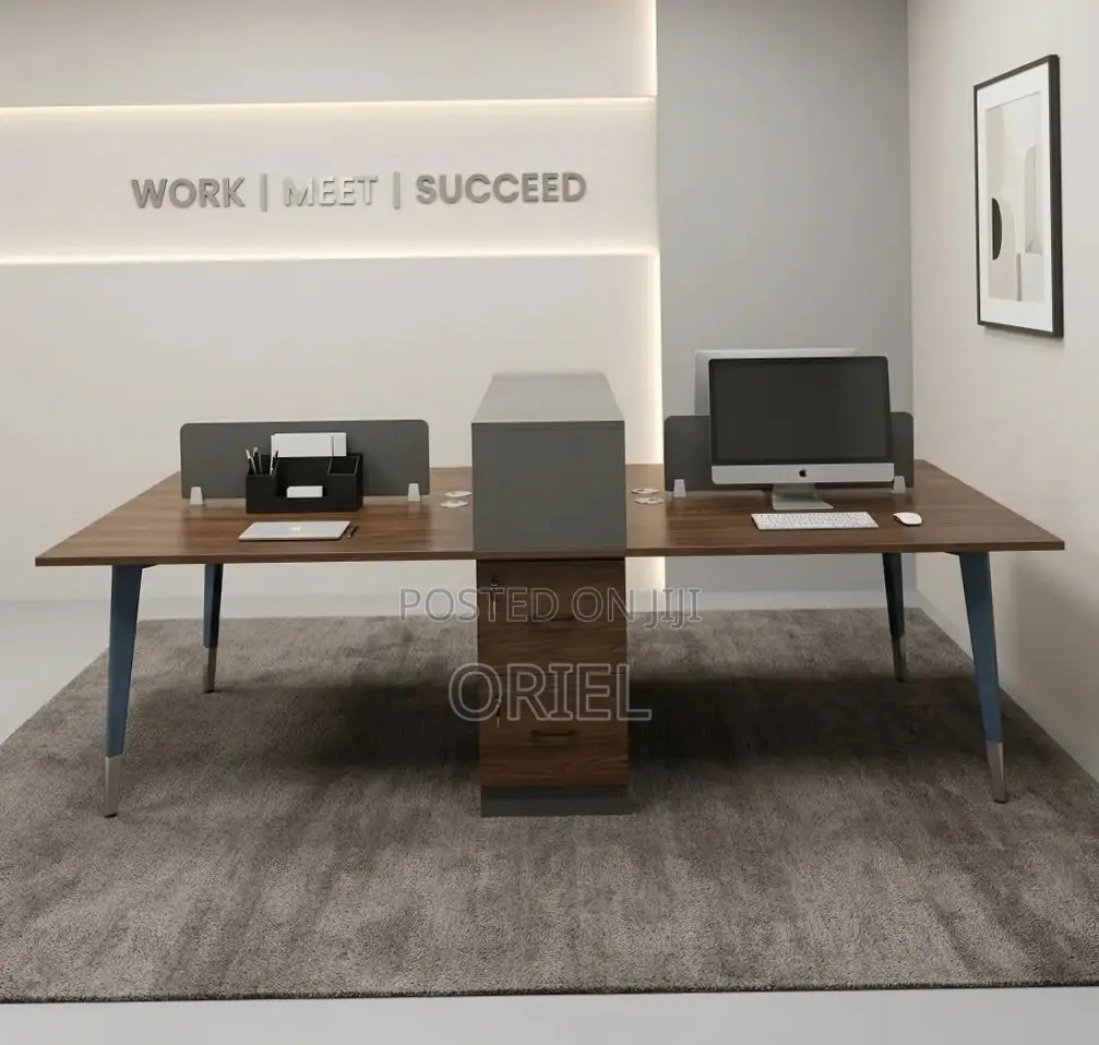 Office Workstation : Wooden Workstation 4-Seater Desk