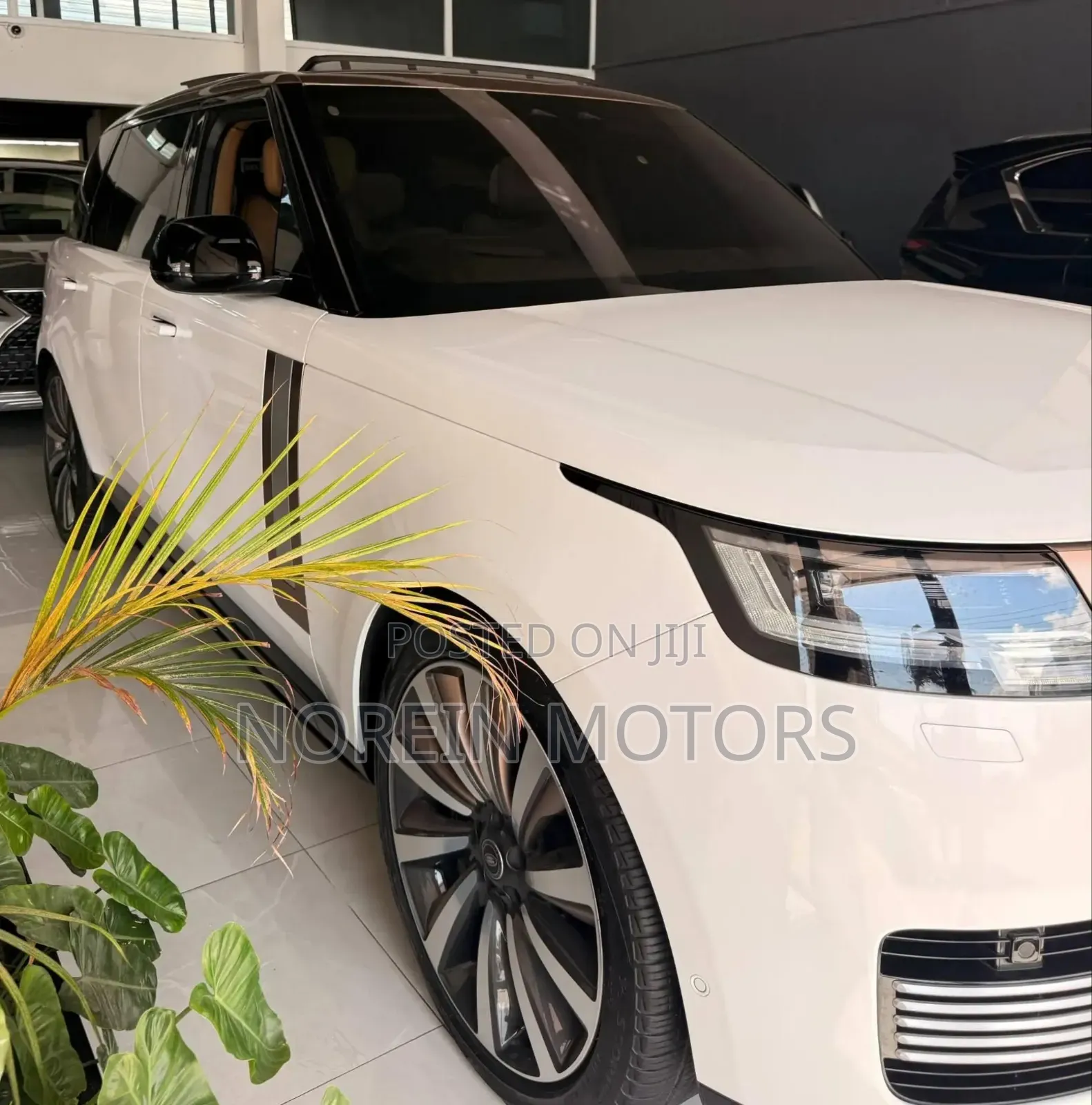 Land Rover Range Rover Vogue 2024 Pearl