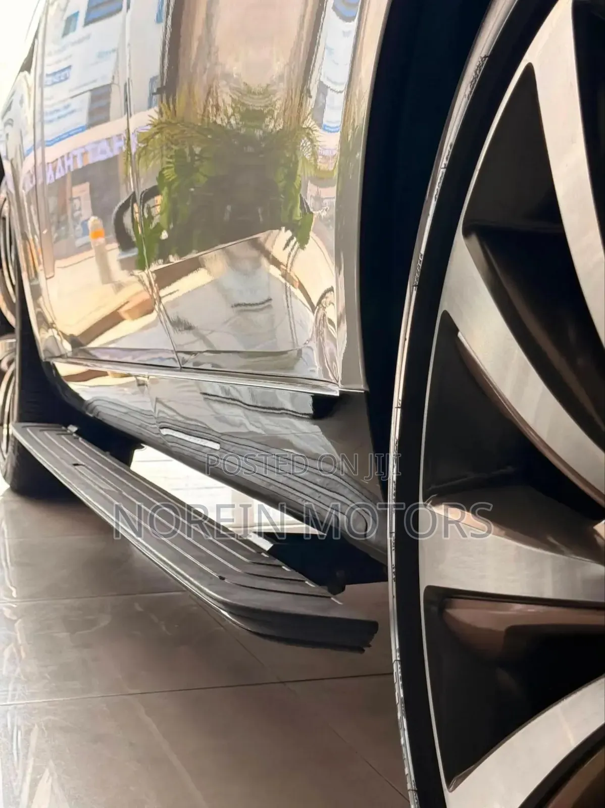 Land Rover Range Rover Vogue 2024 Pearl