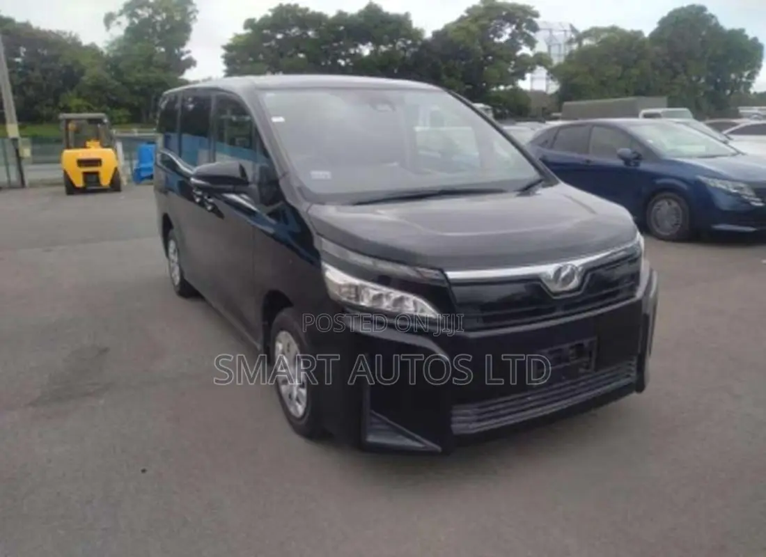 Toyota Voxy 2019 Black
