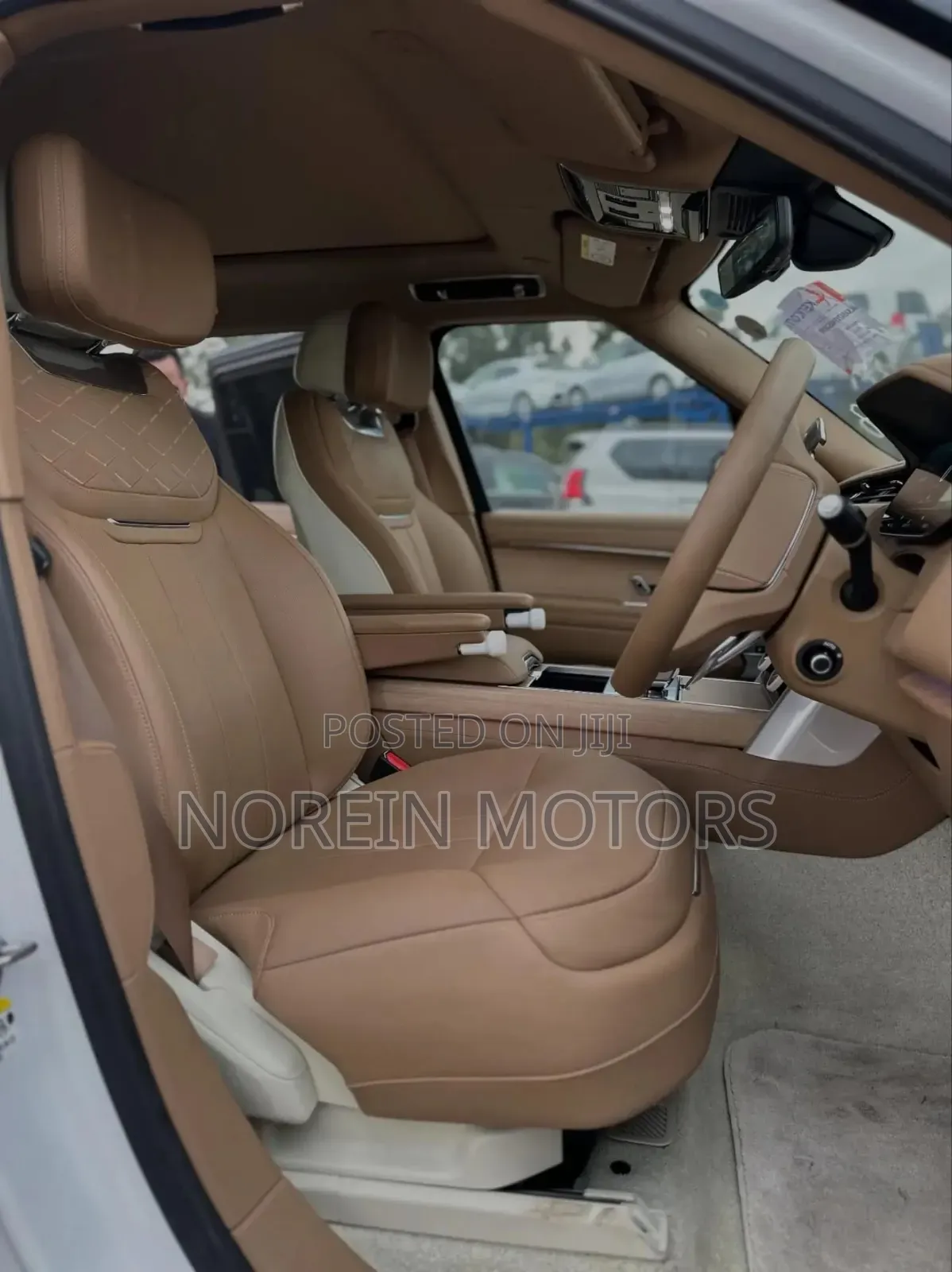 Land Rover Range Rover Vogue 2024 Pearl