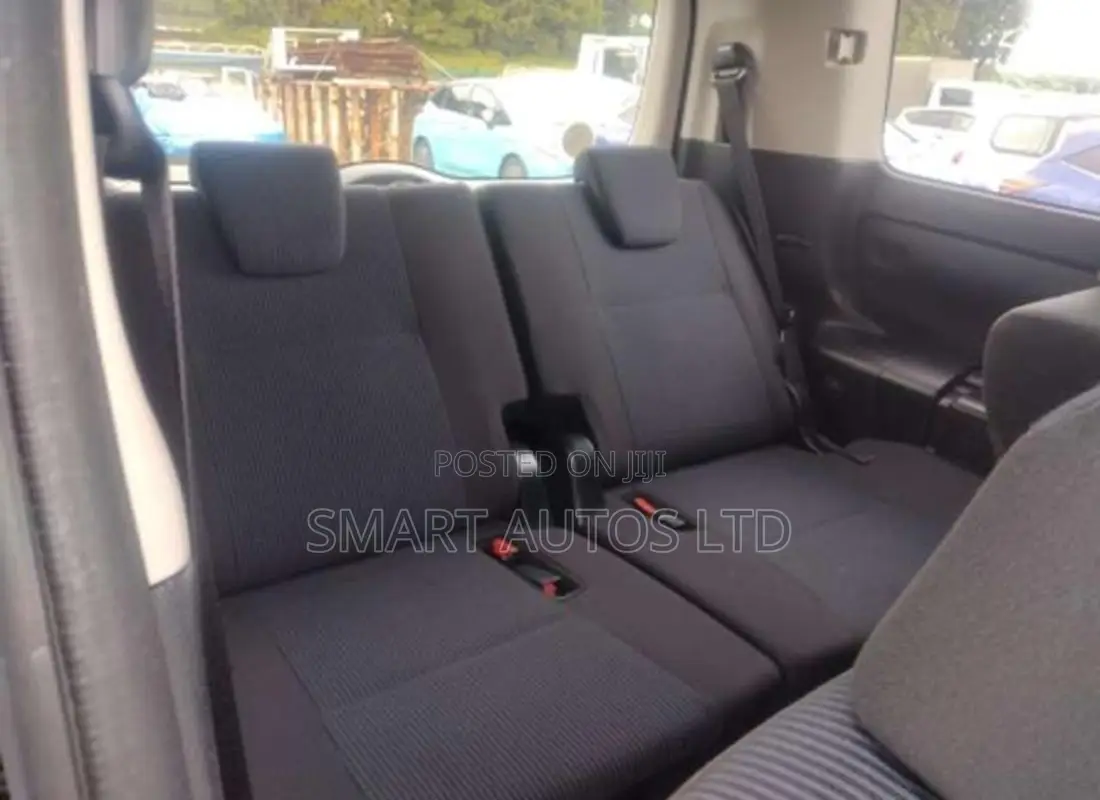 Toyota Voxy 2019 Black