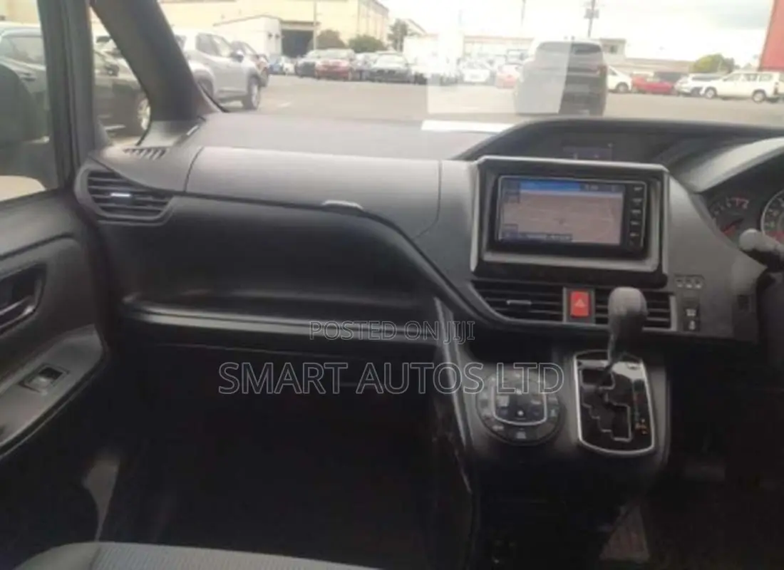 Toyota Voxy 2019 Black
