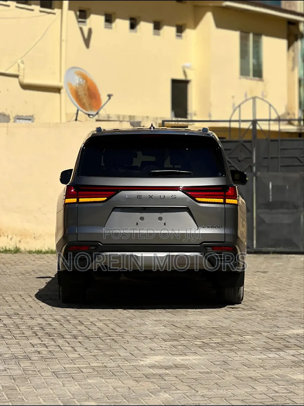Lexus LX 2024 Black