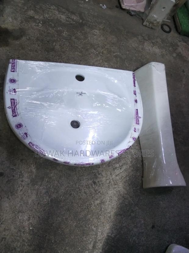 White Wall Hung Basin With Pedestrial Stand