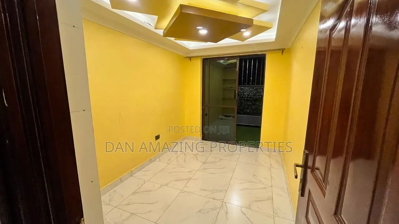 4bdrm Maisonette in Kamulu, Joska for sale