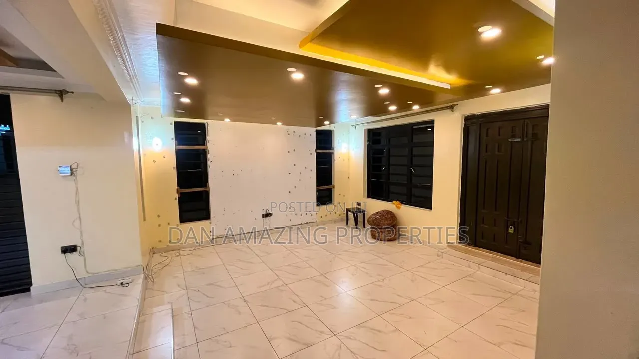 4bdrm Maisonette in Kamulu, Joska for sale