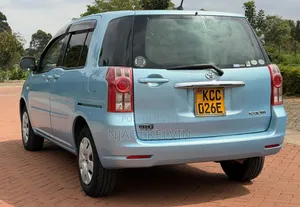 Toyota Raum 2008 Blue